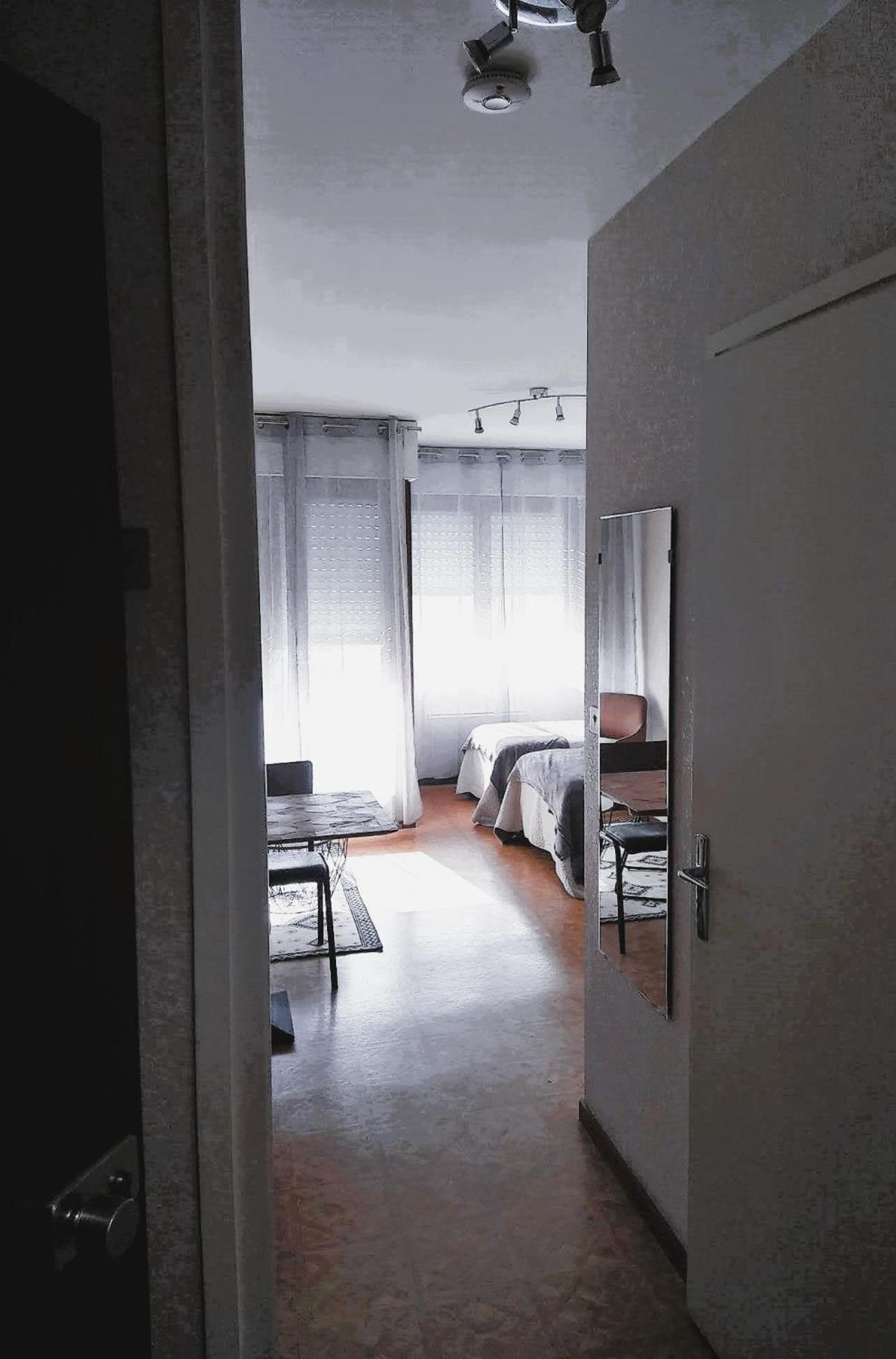 Apartament Paisible Studio Avec Agreable Loggia 2 Mn Du Centre Aix-les-Bains Zewnętrze zdjęcie
