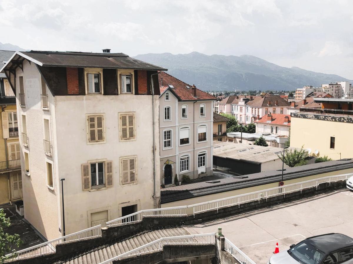 Apartament Paisible Studio Avec Agreable Loggia 2 Mn Du Centre Aix-les-Bains Zewnętrze zdjęcie