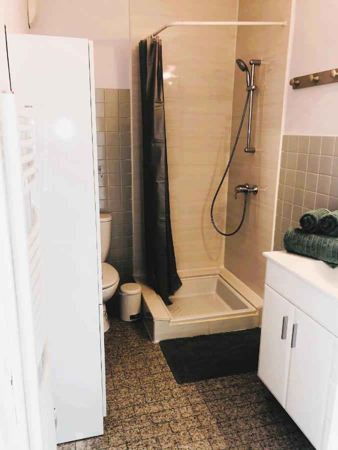 Apartament Paisible Studio Avec Agreable Loggia 2 Mn Du Centre Aix-les-Bains Zewnętrze zdjęcie